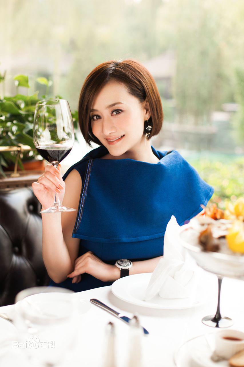 Trần Đức Dung: Nàng ngọc nữ duy nhất được amp;#34;đặt cọcamp;#34; chờ ngày đủ lớn để đóng phim amp;#34;ướt átamp;#34; - 9