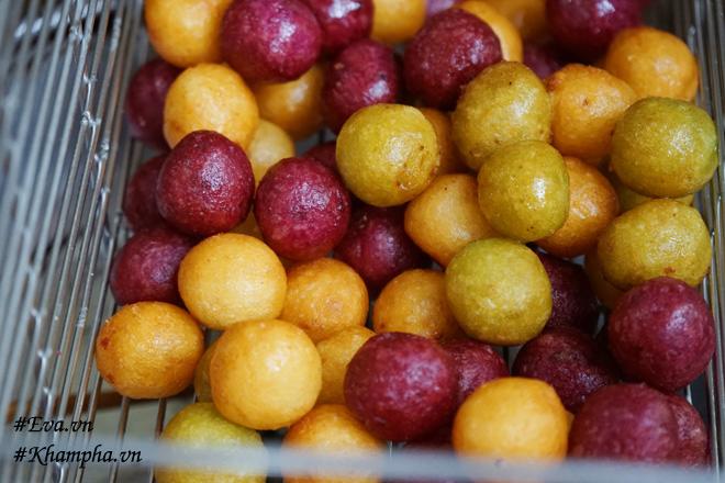 Bánh Rán Tí Hon phố Quỳnh Lôi, Hà Nội chỉ 7 nghìn chục chiếc