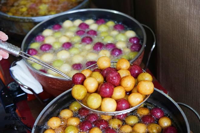 Bánh Rán Tí Hon phố Quỳnh Lôi, Hà Nội chỉ 7 nghìn chục chiếc