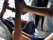 Tin tức - Bé gái 13 tuổi đồng ý quan hệ tình dục với bạn trai rồi về... mách mẹ