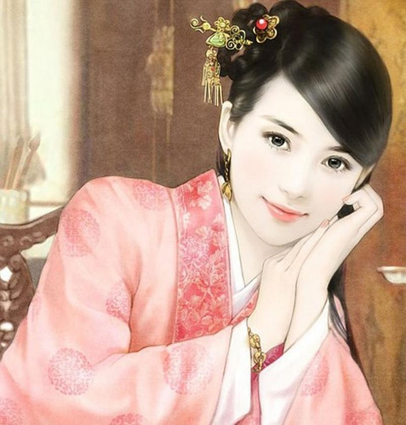 Dương Vân Nga là vợ của vua Đinh Tiên Hoàng và là mẹ của hoàng tử Đinh Toàn. Sau khi Đinh Tiên Hoàng bị giết hại, Đinh Toàn được tôn lên làm vua khi mới 6 tuổi, Dương Vân Nga được tôn lên làm Hoàng Thái hậu. 
