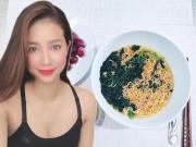 Bếp Eva - Không thể thua Lan Khuê, Phạm Hương cũng khoe cơm nhà nhưng fan lại hoảng hốt khi nhìn thấy