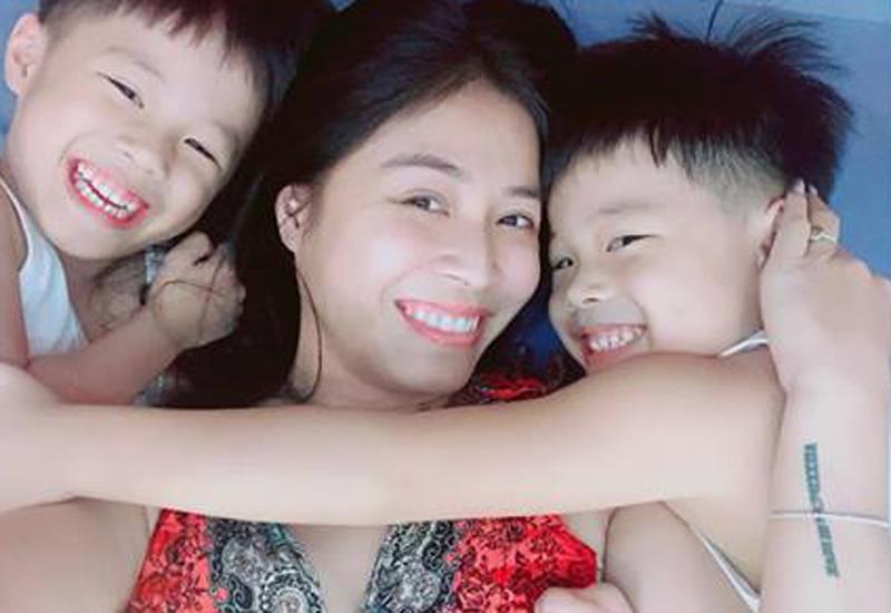 Hoàng Linh chia tay chồng - MC Trung Nghĩa khi hai cậu con sinh đôi mới được 3 tháng tuổi. Nữ MC từng chia sẻ hai đứa con chính là "tài sản" duy nhất còn lại sau cuộc hôn nhân đổ vỡ. 
