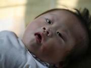 Làm mẹ - Con 8 tháng được chẩn đoán bại não chỉ vì ngày nào mẹ cũng đặt thứ này dưới gối