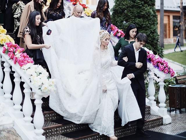 Đám cưới gây sốc của cô gái 9X và ông trùm dầu khí, riêng váy cưới đã ngót 10 tỷ