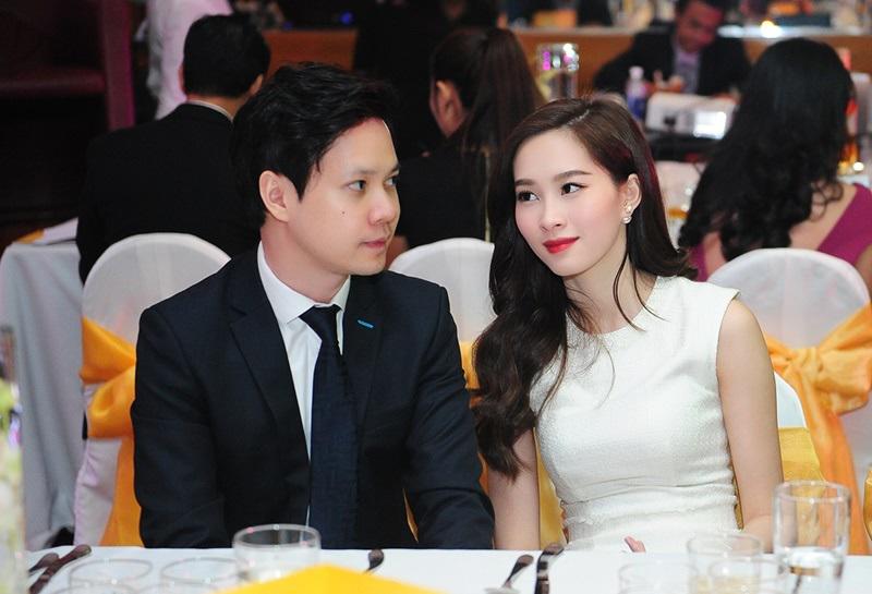 Năm 2015, hoa hậu Thu Thảo và doanh nhân trẻ tuổi Trung Tín chính thức công khai hẹn hò, trước sự ủng hộ từ hai bên gia đình lẫn bạn bè.
