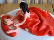 Bếp Eva - Vợ lao vào bếp làm bánh sinh nhật tặng chồng, thành quả mang ra khiến thế giới sụp đổ
