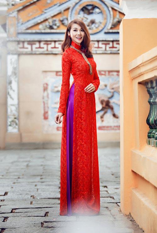 Tiết lộ bí mật đằng sau những đôi chân dài ngỡ ngàng của Mỹ Linh, Lệ Hằng, Hà Hồ! - 10