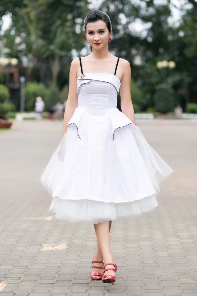 2 my nhan viet lay chong tu nam 19, lan dan nuoi con mot minh nhung ngay cang dep! - 4