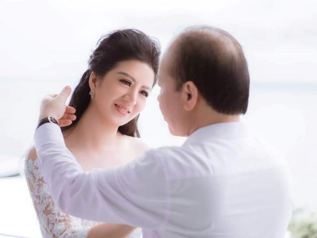 Nữ ca sĩ xinh đẹp làm đám cưới với Thứ trưởng Bộ Tài chính ở Vinh