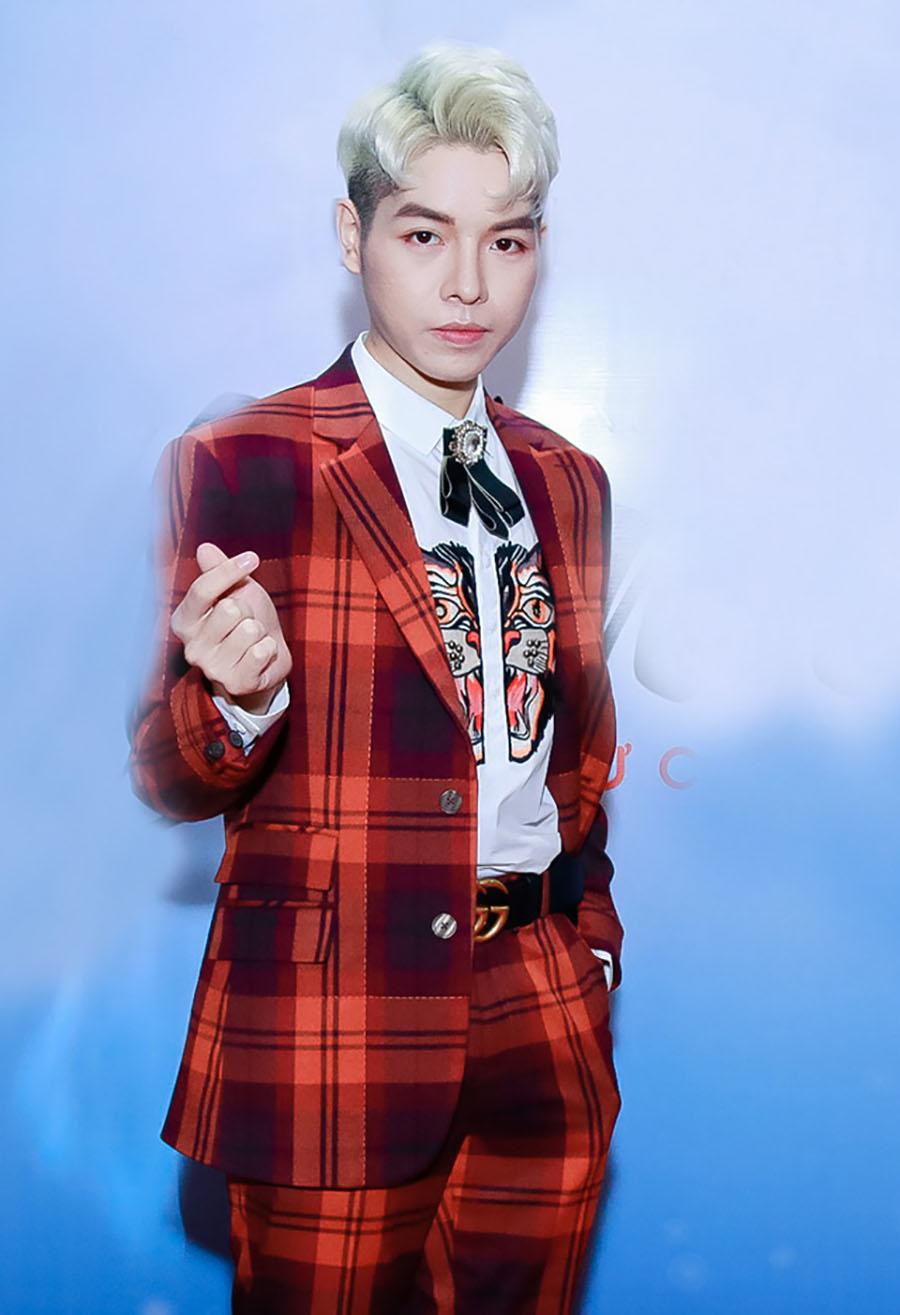 o tuoi 22, hoa hau ky duyen lam duoc dieu khien nhieu sao lon hon phai ne phuc - 4