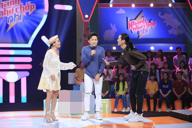 cau be 4 tuoi co nu cuoi tuoi nhu hoa lam nen ky tich moi tai nhanh nhu chop nhi - 5