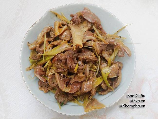 bua an chi nhin thoi da thay ngon mieng so gi gio mua ve - 4