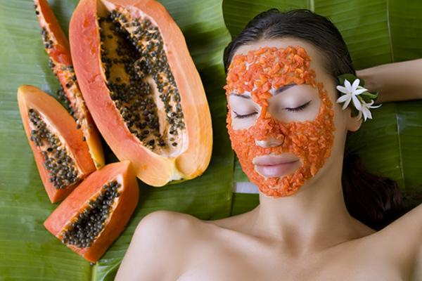 Trắng đến mức nhìn như bạch tạng, đây là mốt mới của gái Thái ngày nay? - 5