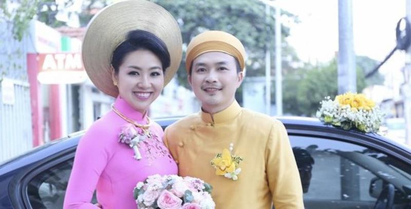 Lễ thành hôn của Lê Khánh – Tuấn Khải chính thức diễn ra tại quê nhà chú rể, huyện Châu Thành, Tiền Giang.
