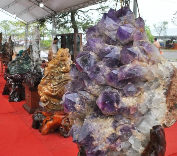 Bộ sưu tập đá quý độc, lạ giá hàng trăm tỷ chưa từng xuất hiện ở VN - 2