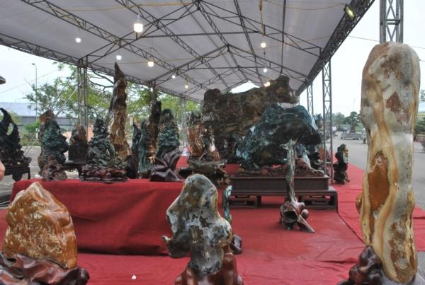 Bộ sưu tập đá quý độc, lạ giá hàng trăm tỷ chưa từng xuất hiện ở VN - 8