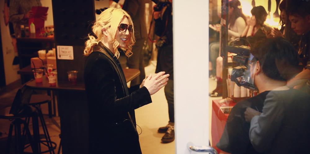 Đẳng cấp amp;#34;Trai ngànhamp;#34; Nhật: Sửa mặt thành nhân vật truyện tranh, tán tỉnh để... thu nhập chục tỷ - 9