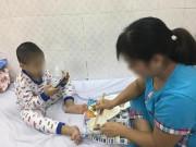 Làm mẹ - Ông bà dỗ cháu bằng điện thoại, mẹ Bình Định hốt hoảng thấy con 5 tuổi chưa biết nói