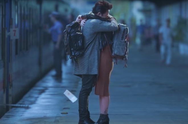 amp;#34;Bi Rain phiên bản Việtamp;#34; cởi trần hôn gái xinh trong amp;#34;Nụ hôn dưới mưaamp;#34; - 5