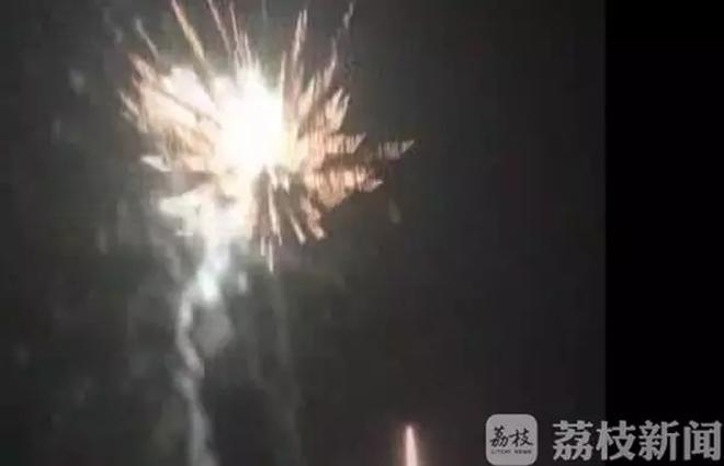 Con trai chỉ thi được 7 điểm, bố chi số tiền lớn làm điều khiến ai cũng phải lóa mắt - 2