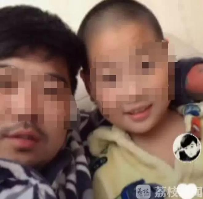 Con trai chỉ thi được 7 điểm, bố chi số tiền lớn làm điều khiến ai cũng phải lóa mắt - 1