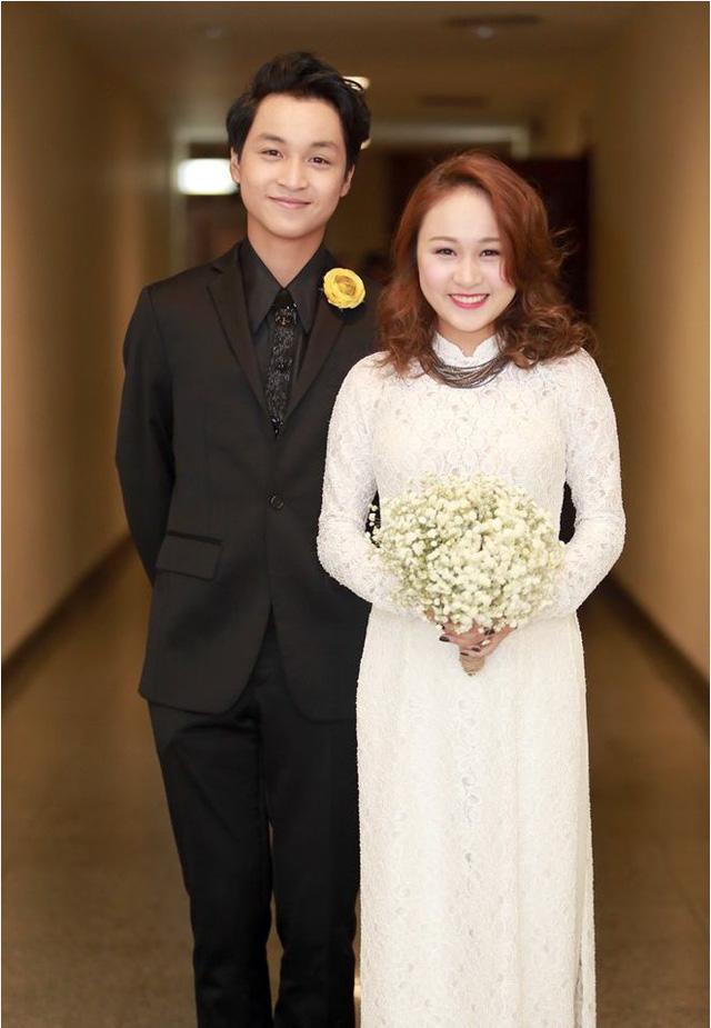 bat ngo truoc ve ngoai cua con trai hong van, thanh lam, my linh khi truong thanh - 10