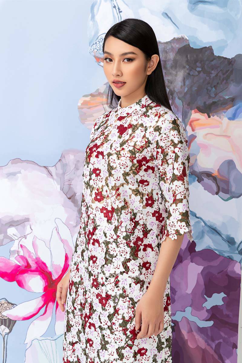 Hậu Miss International, Thuỳ Tiên :chơi lớnamp;#34; với áo dài ren phối cùng... boots - 6