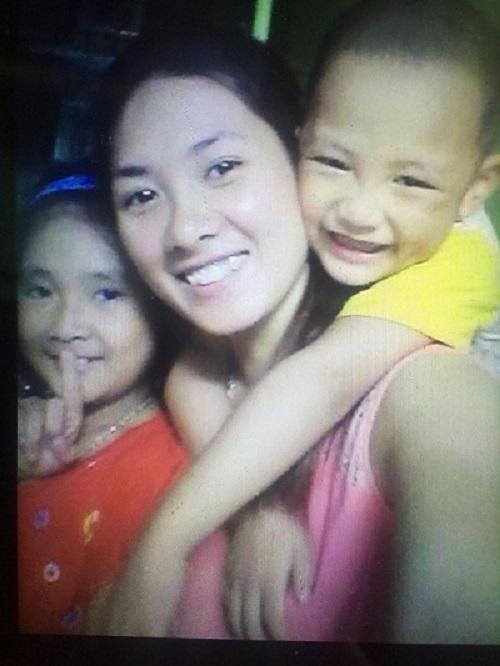 cuoc song moi cua me 9x tung bi chong tam xang dot, hon 2 nam chua dam nhin mat con - 5