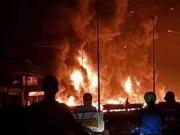 Tin tức - Nóng: Lật xe bồn chở xăng, 6 người tử vong tại Bình Phước