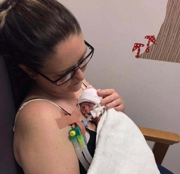 Tìm con suốt 4 năm, mẹ bầu mang thai đôi đến tuần 24 thì xảy ra điều bất ngờ - 2