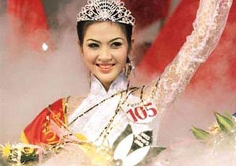 Hoa hậu Phan Thu Ngân, sinh năm 1980, đến từ TP.HCM đã đạt vương miện hoa hậu vào năm 2000.
