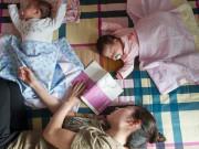 Làm mẹ - Ngủ quên khi cho con bú, 9X bị mẹ chồng mắng "nhếch nhác", căm hơn với lời nói của chồng