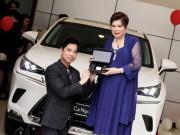 Giải trí - Cận cảnh quà sinh nhật 3 tỷ mẹ danh ca Ngọc Sơn tặng con trai 50 tuổi