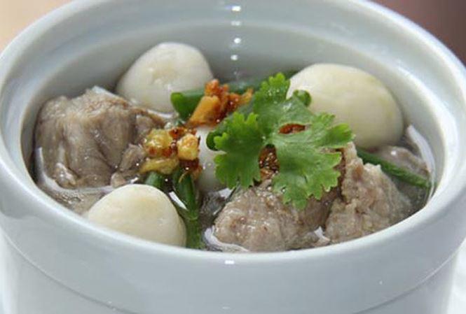 Món ăn từ khoai sọ chữa xương khớp, viêm thận, chống ung thư - 1