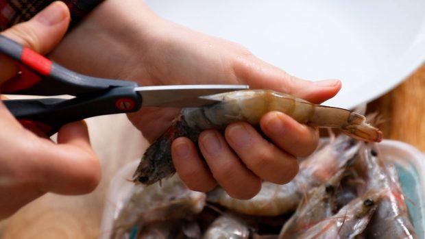 cuoi tuan dai ca nha tom nuong muoi nong hoi, thom nuc mui - 2