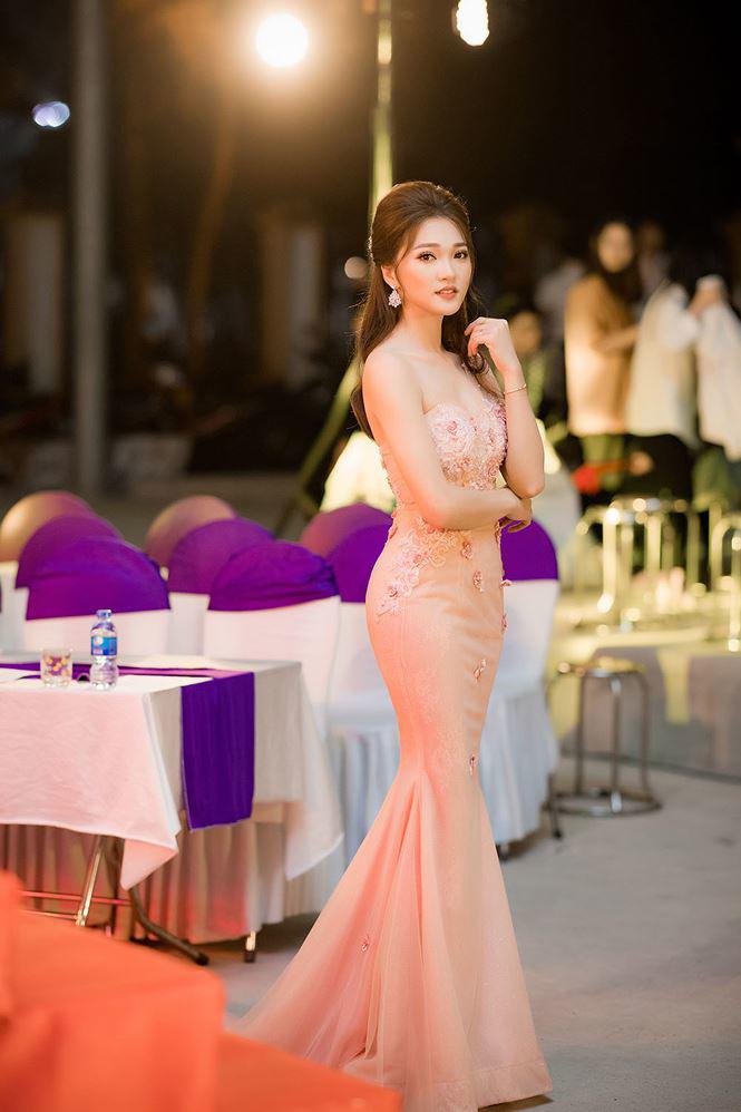 Thì ra Phan Văn Đức còn có amp;#34;chuyện tình đồn thổiamp;#34; với nàng Ngọc Nữ Kinh Bắc sành điệu này! - 9