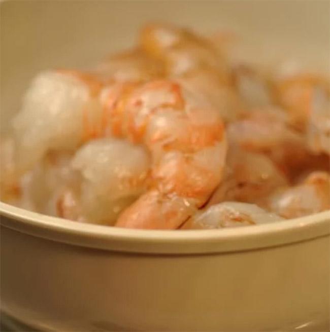 meo lam banh phong tom tai nha tuyet ngon ma don gian chang ai ngo - 4