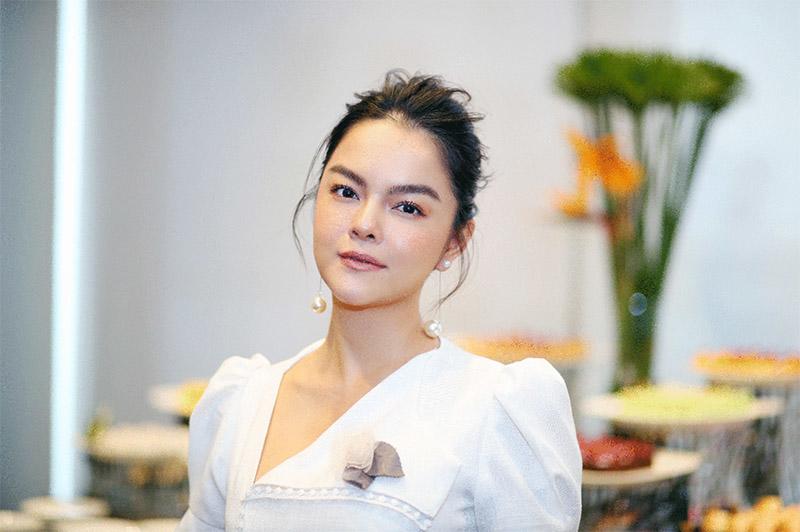 pham quynh anh lan dau tiet lo phan ung cua con gai lon khi biet chuyen bo me ly hon - 1