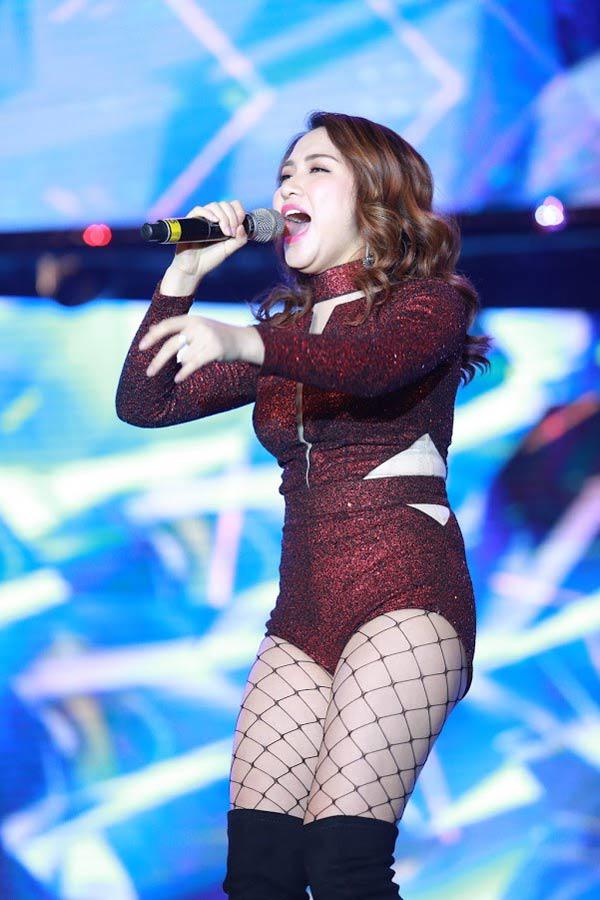 nam em, hoa minzy chung minh cau noi: muon mac dep nhat dinh phai gay - 5