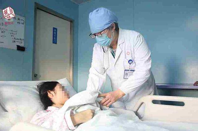 co gai 17 tuoi mau bien thanh mau hong nhat do thuong an mon nhieu nguoi thich - 1