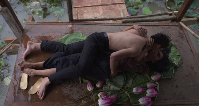 nhung canh nong dien dao man anh viet 2018: "dot mat" nhat la man ai an sap ca giuong - 7