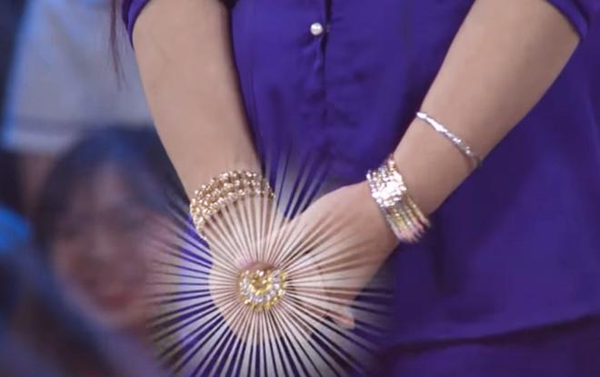 thach thuc danh hai: tran thanh do mat khi nu thi sinh deo vang sang loe lien tuc "tha thinh" - 3