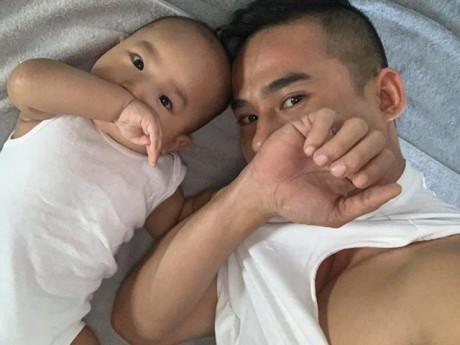 Cha con Lương Thế Thành giống nhau y đúc, bảo sao mẹ mang tiếng đẻ thuê