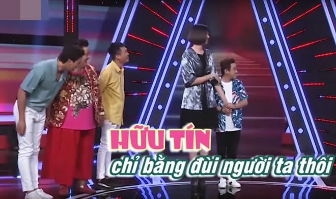 truong giang soc truoc "cap doi dua lech moi": nguoi mau cao keu va chang dien vien hai chan ngan - 2