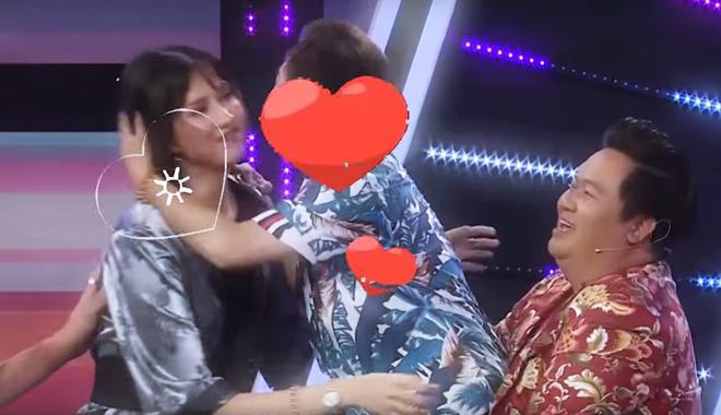 truong giang soc truoc "cap doi dua lech moi": nguoi mau cao keu va chang dien vien hai chan ngan - 7