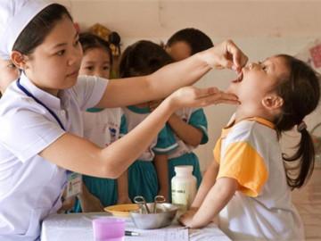 Hôm nay và ngày mai, bố mẹ đừng quên đưa con đi uống bổ sung vitamin A đợt 2/2018