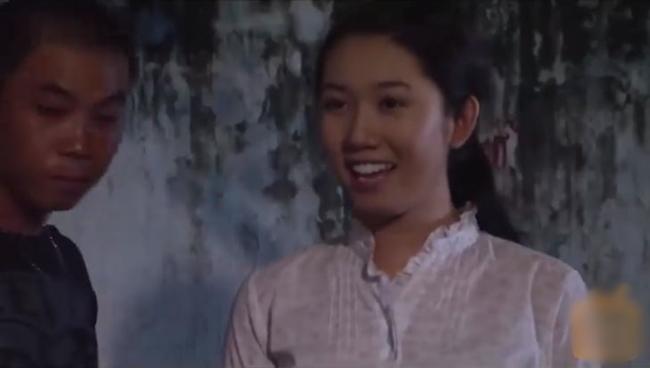 ai ma ngo han hoa hau lai tung co thoi que mua den thang cuon cung khong biet di - 1