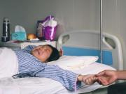 Bà bầu - Sinh con gái đầu lòng, cả nhà mừng hớn hở nhưng mẹ trẻ lại bật khóc không ngừng