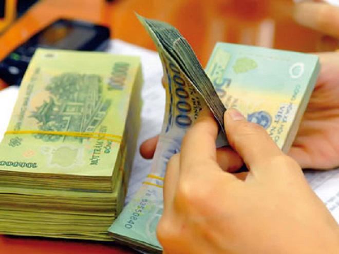 nhung chinh sach co hieu luc tu thang 12/2018: tien luong ngay le, mien giam hoc phi - 4